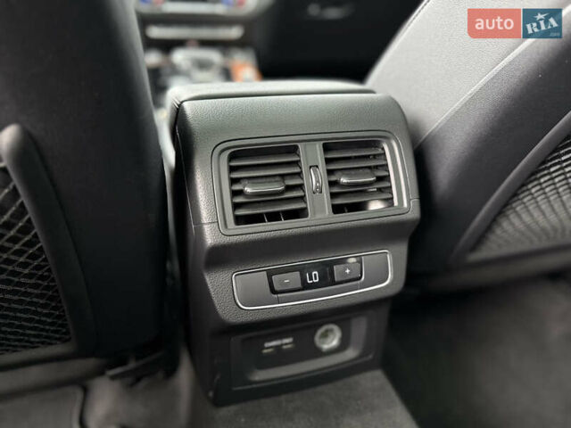 Сірий Ауді Ку 5, об'ємом двигуна 1.98 л та пробігом 91 тис. км за 33500 $, фото 55 на Automoto.ua