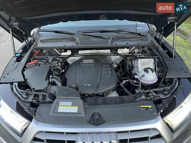 Сірий Ауді Ку 5, об'ємом двигуна 2 л та пробігом 104 тис. км за 26900 $, фото 36 на Automoto.ua