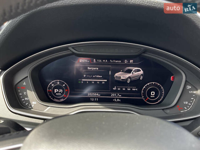 Серый Ауди Ку 5, объемом двигателя 2 л и пробегом 204 тыс. км за 29500 $, фото 15 на Automoto.ua