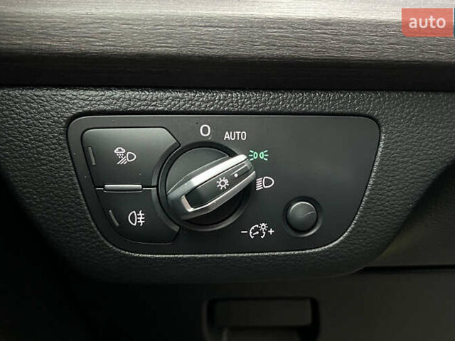 Серый Ауди Ку 5, объемом двигателя 1.98 л и пробегом 73 тыс. км за 37200 $, фото 19 на Automoto.ua