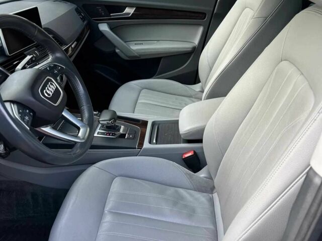 Серый Ауди Ку 5, объемом двигателя 2 л и пробегом 78 тыс. км за 16900 $, фото 9 на Automoto.ua