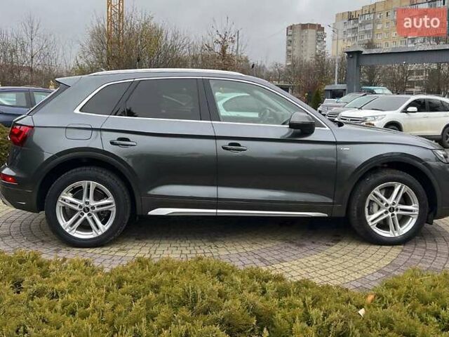 Серый Ауди Ку 5, объемом двигателя 2 л и пробегом 30 тыс. км за 50500 $, фото 7 на Automoto.ua