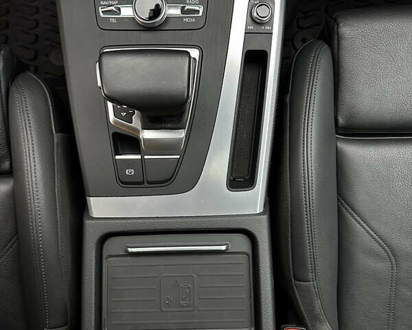 Сірий Ауді Ку 5, об'ємом двигуна 1.98 л та пробігом 98 тис. км за 29950 $, фото 45 на Automoto.ua