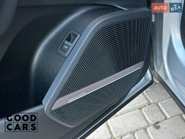 Серый Ауди Ку 5, объемом двигателя 1.98 л и пробегом 90 тыс. км за 38000 $, фото 20 на Automoto.ua
