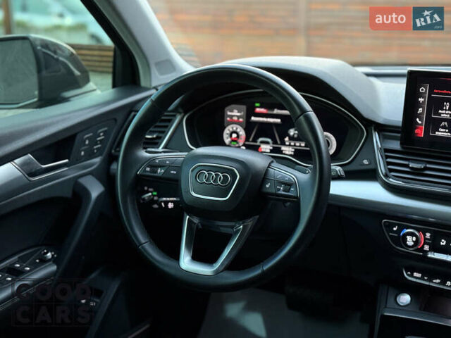 Серый Ауди Ку 5, объемом двигателя 1.98 л и пробегом 30 тыс. км за 52000 $, фото 25 на Automoto.ua