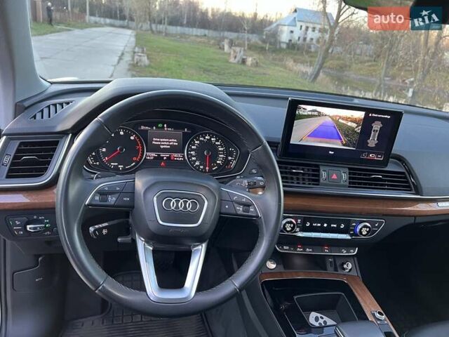 Сірий Ауді Ку 5, об'ємом двигуна 2 л та пробігом 77 тис. км за 28900 $, фото 19 на Automoto.ua