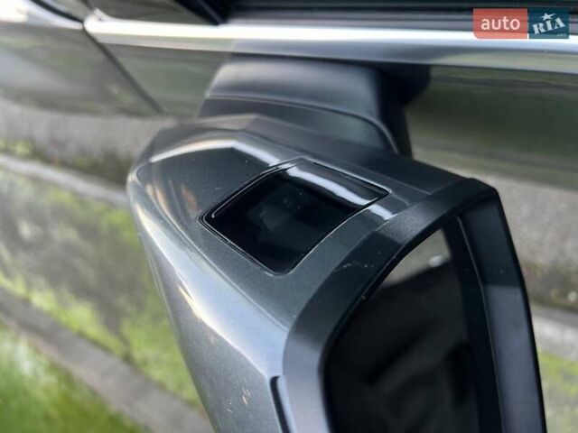 Сірий Ауді Ку 5, об'ємом двигуна 2 л та пробігом 104 тис. км за 26900 $, фото 9 на Automoto.ua