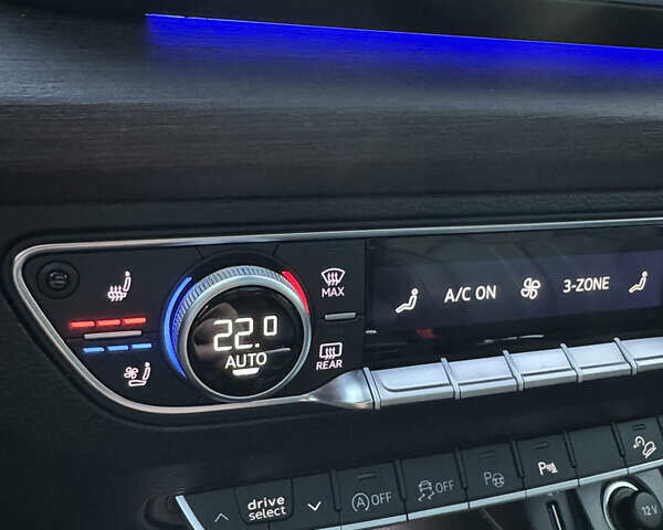 Сірий Ауді Ку 5, об'ємом двигуна 1.98 л та пробігом 25 тис. км за 39800 $, фото 64 на Automoto.ua