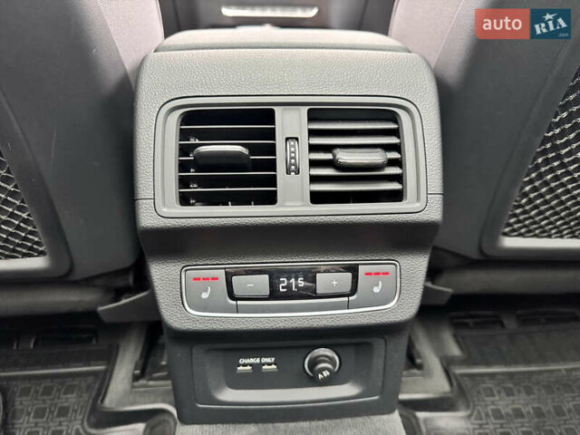 Серый Ауди Ку 5, объемом двигателя 1.98 л и пробегом 41 тыс. км за 51900 $, фото 35 на Automoto.ua