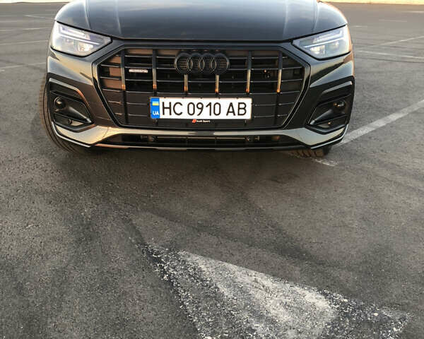 Серый Ауди Ку 5, объемом двигателя 1.98 л и пробегом 32 тыс. км за 43000 $, фото 12 на Automoto.ua