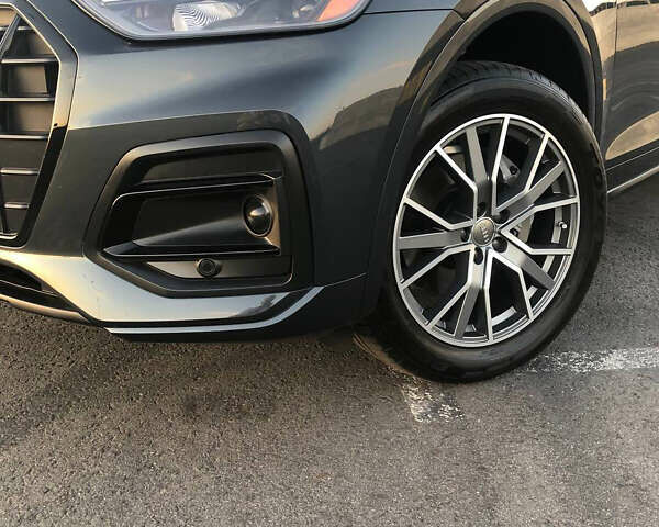 Серый Ауди Ку 5, объемом двигателя 1.98 л и пробегом 50 тыс. км за 39500 $, фото 35 на Automoto.ua