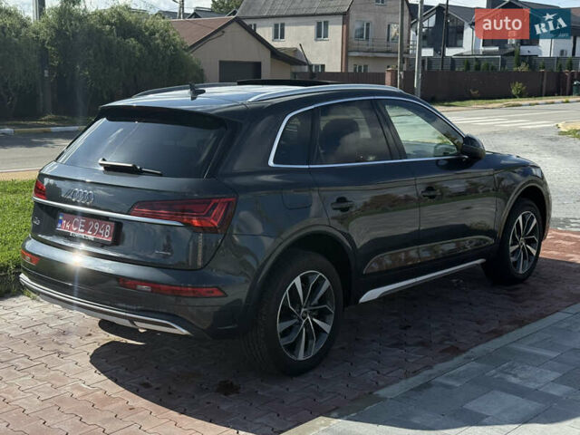 Серый Ауди Ку 5, объемом двигателя 1.98 л и пробегом 123 тыс. км за 32999 $, фото 4 на Automoto.ua
