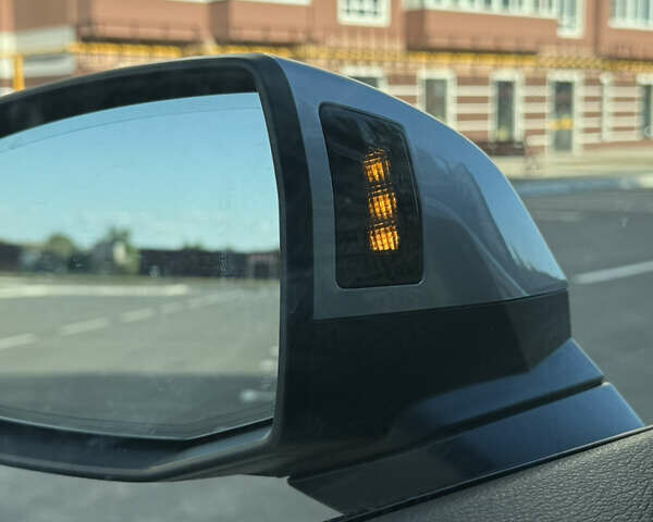 Серый Ауди Ку 5, объемом двигателя 2 л и пробегом 84 тыс. км за 33199 $, фото 28 на Automoto.ua