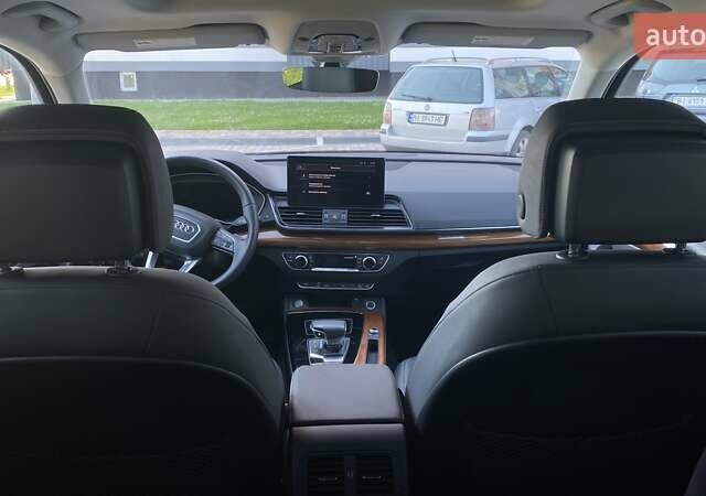Сірий Ауді Ку 5, об'ємом двигуна 1.98 л та пробігом 26 тис. км за 55000 $, фото 7 на Automoto.ua