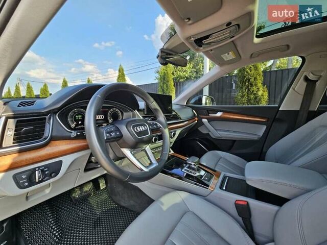 Серый Ауди Ку 5, объемом двигателя 1.98 л и пробегом 67 тыс. км за 38500 $, фото 17 на Automoto.ua