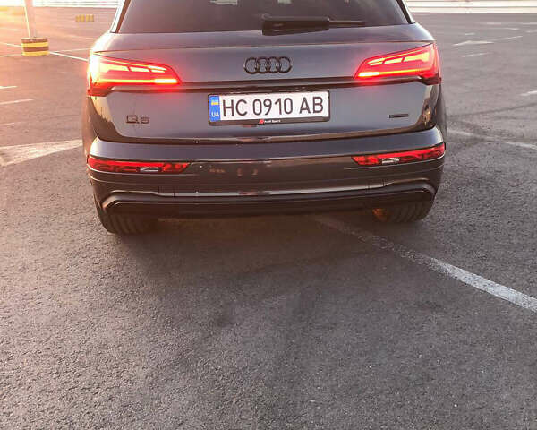 Серый Ауди Ку 5, объемом двигателя 1.98 л и пробегом 50 тыс. км за 39500 $, фото 11 на Automoto.ua