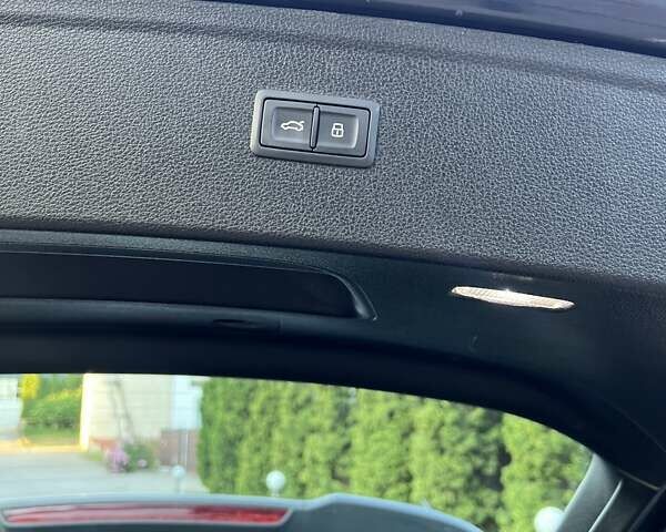 Серый Ауди Ку 5, объемом двигателя 1.97 л и пробегом 108 тыс. км за 42500 $, фото 18 на Automoto.ua