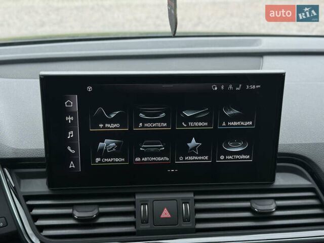 Серый Ауди Ку 5, объемом двигателя 1.98 л и пробегом 119 тыс. км за 33500 $, фото 20 на Automoto.ua