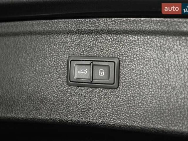 Серый Ауди Ку 5, объемом двигателя 1.98 л и пробегом 42 тыс. км за 36900 $, фото 48 на Automoto.ua