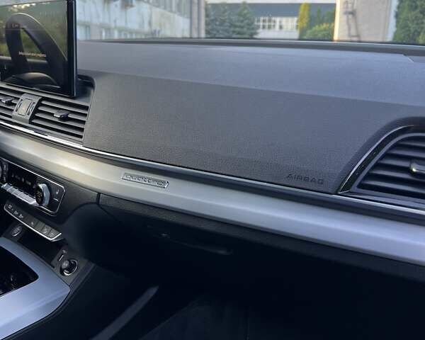 Серый Ауди Ку 5, объемом двигателя 1.97 л и пробегом 108 тыс. км за 42500 $, фото 30 на Automoto.ua