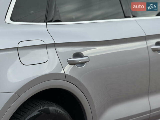 Серый Ауди Ку 5, объемом двигателя 2 л и пробегом 132 тыс. км за 30500 $, фото 27 на Automoto.ua