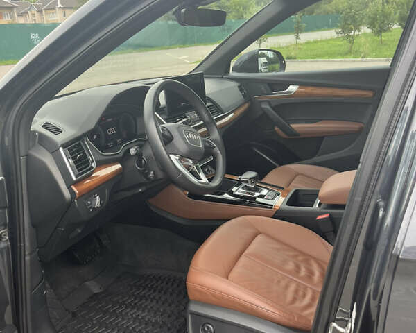 Серый Ауди Ку 5, объемом двигателя 2 л и пробегом 55 тыс. км за 36500 $, фото 7 на Automoto.ua