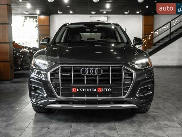 Серый Ауди Ку 5, объемом двигателя 1.98 л и пробегом 42 тыс. км за 36900 $, фото 63 на Automoto.ua