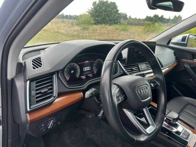 Серый Ауди Ку 5, объемом двигателя 2 л и пробегом 20 тыс. км за 16000 $, фото 9 на Automoto.ua