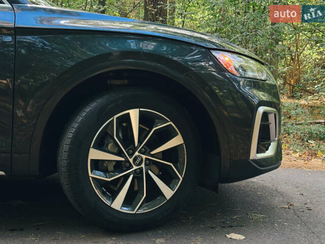 Сірий Ауді Ку 5, об'ємом двигуна 1.98 л та пробігом 29 тис. км за 37879 $, фото 7 на Automoto.ua