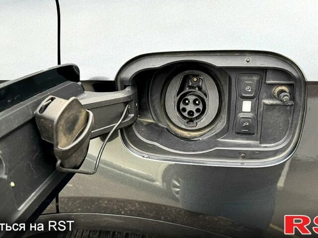 Серый Ауди Ку 5, объемом двигателя 2 л и пробегом 50 тыс. км за 41500 $, фото 7 на Automoto.ua