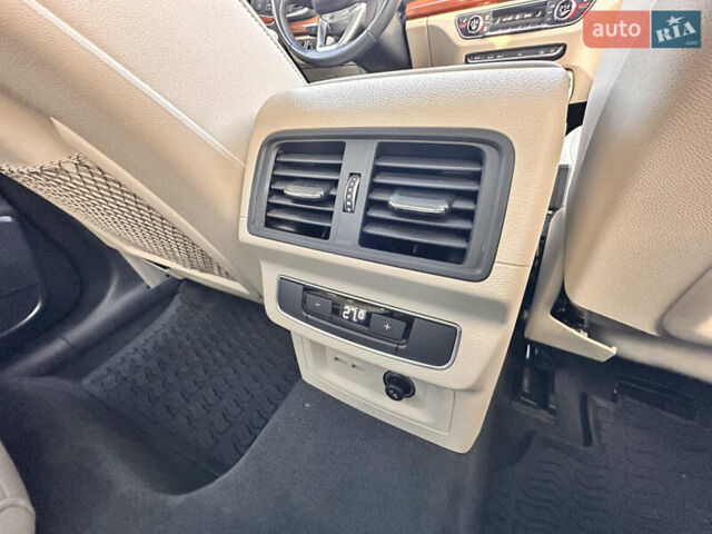 Серый Ауди Ку 5, объемом двигателя 1.98 л и пробегом 59 тыс. км за 36000 $, фото 31 на Automoto.ua