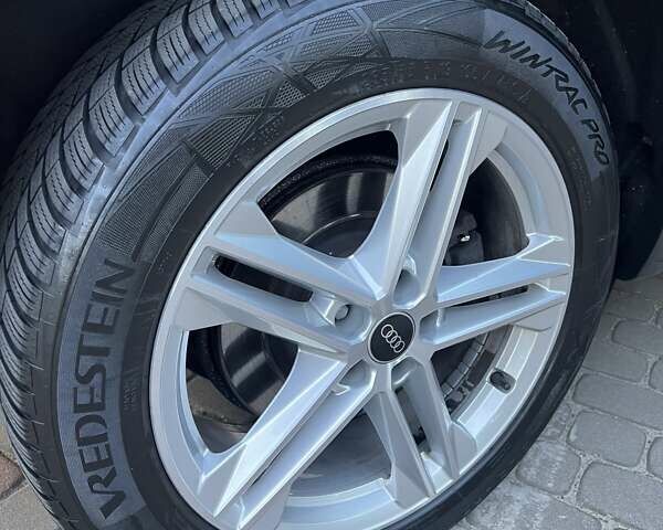 Серый Ауди Ку 5, объемом двигателя 1.97 л и пробегом 108 тыс. км за 42500 $, фото 25 на Automoto.ua