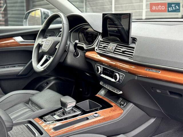 Серый Ауди Ку 5, объемом двигателя 1.98 л и пробегом 41 тыс. км за 51900 $, фото 22 на Automoto.ua