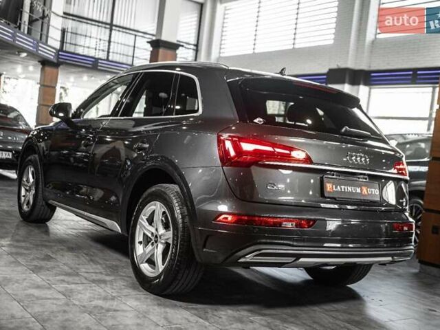 Серый Ауди Ку 5, объемом двигателя 1.98 л и пробегом 42 тыс. км за 36900 $, фото 60 на Automoto.ua