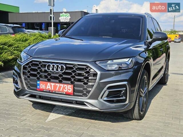 Серый Ауди Ку 5, объемом двигателя 1.98 л и пробегом 67 тыс. км за 38500 $, фото 24 на Automoto.ua