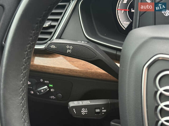 Серый Ауди Ку 5, объемом двигателя 1.98 л и пробегом 122 тыс. км за 30500 $, фото 26 на Automoto.ua