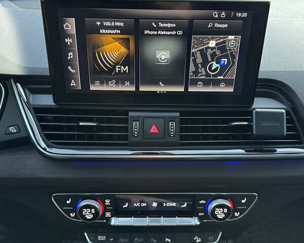 Сірий Ауді Ку 5, об'ємом двигуна 1.98 л та пробігом 25 тис. км за 39800 $, фото 68 на Automoto.ua