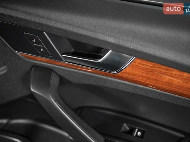 Серый Ауди Ку 5, объемом двигателя 1.98 л и пробегом 42 тыс. км за 36900 $, фото 38 на Automoto.ua