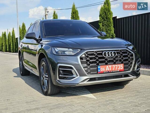 Серый Ауди Ку 5, объемом двигателя 1.98 л и пробегом 67 тыс. км за 38500 $, фото 3 на Automoto.ua