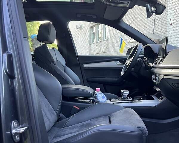 Серый Ауди Ку 5, объемом двигателя 1.97 л и пробегом 108 тыс. км за 42500 $, фото 29 на Automoto.ua