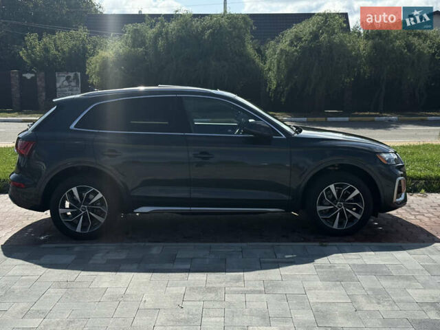 Серый Ауди Ку 5, объемом двигателя 1.98 л и пробегом 123 тыс. км за 32999 $, фото 5 на Automoto.ua