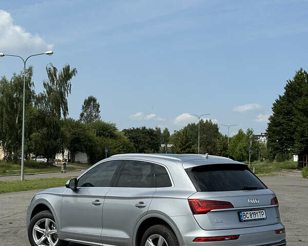 Серый Ауди Ку 5, объемом двигателя 1.98 л и пробегом 100 тыс. км за 38000 $, фото 3 на Automoto.ua