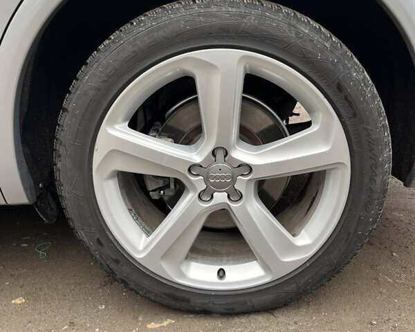 Серый Ауди Ку 5, объемом двигателя 1.98 л и пробегом 153 тыс. км за 29500 $, фото 31 на Automoto.ua