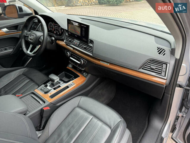 Серый Ауди Ку 5, объемом двигателя 2 л и пробегом 131 тыс. км за 30500 $, фото 66 на Automoto.ua