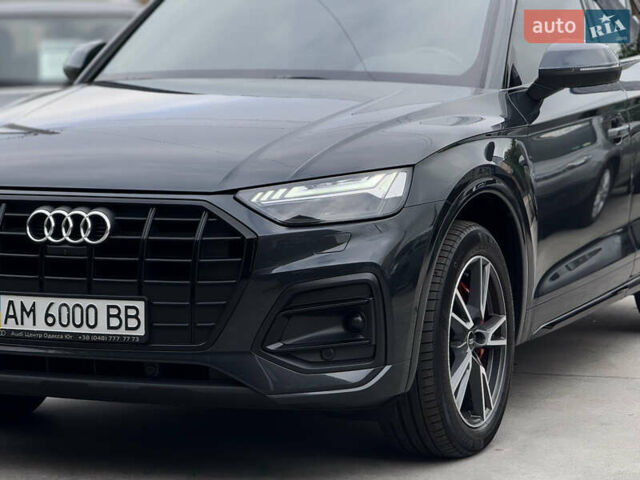 Серый Ауди Ку 5, объемом двигателя 3 л и пробегом 63 тыс. км за 52500 $, фото 8 на Automoto.ua