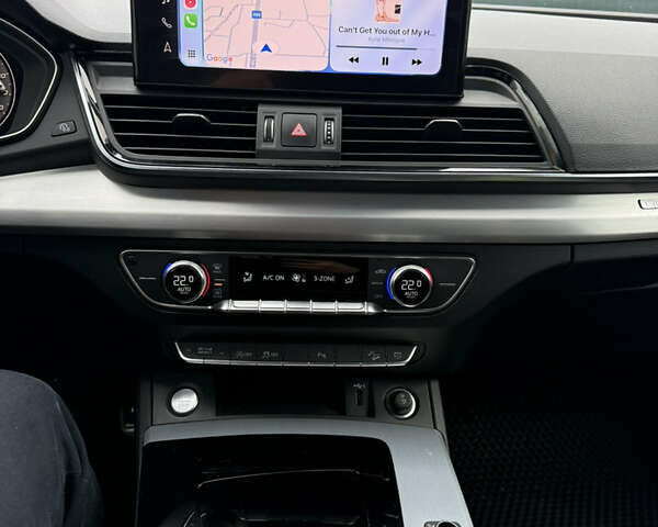 Серый Ауди Ку 5, объемом двигателя 1.97 л и пробегом 81 тыс. км за 43500 $, фото 9 на Automoto.ua