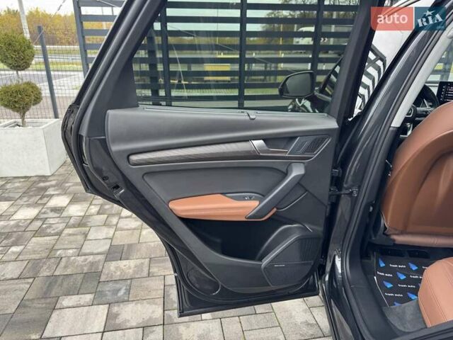 Серый Ауди Ку 5, объемом двигателя 3 л и пробегом 135 тыс. км за 44500 $, фото 30 на Automoto.ua