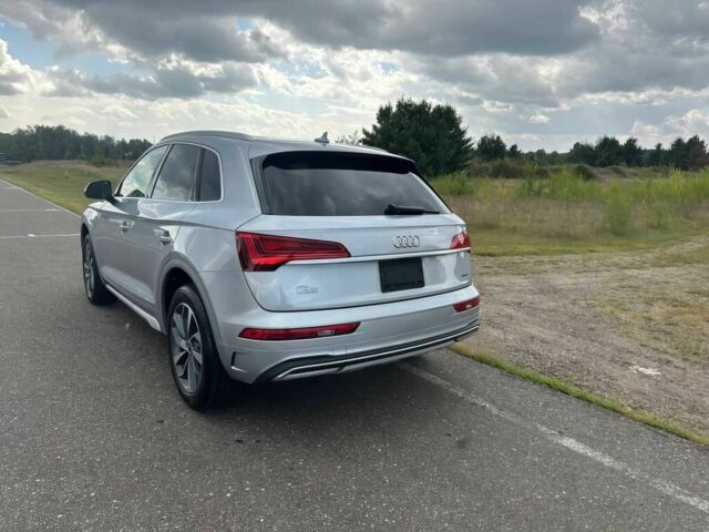 Серый Ауди Ку 5, объемом двигателя 2 л и пробегом 20 тыс. км за 16000 $, фото 3 на Automoto.ua