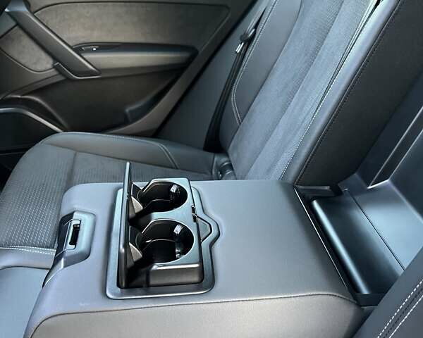 Серый Ауди Ку 5, объемом двигателя 1.97 л и пробегом 108 тыс. км за 42500 $, фото 55 на Automoto.ua