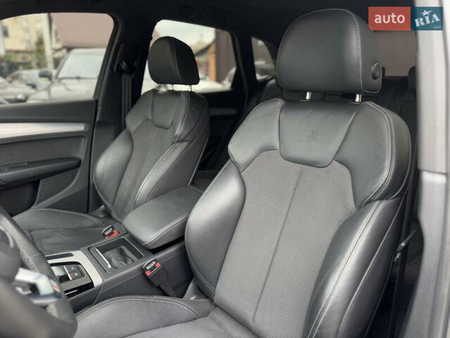 Серый Ауди Ку 5, объемом двигателя 3 л и пробегом 63 тыс. км за 52500 $, фото 29 на Automoto.ua